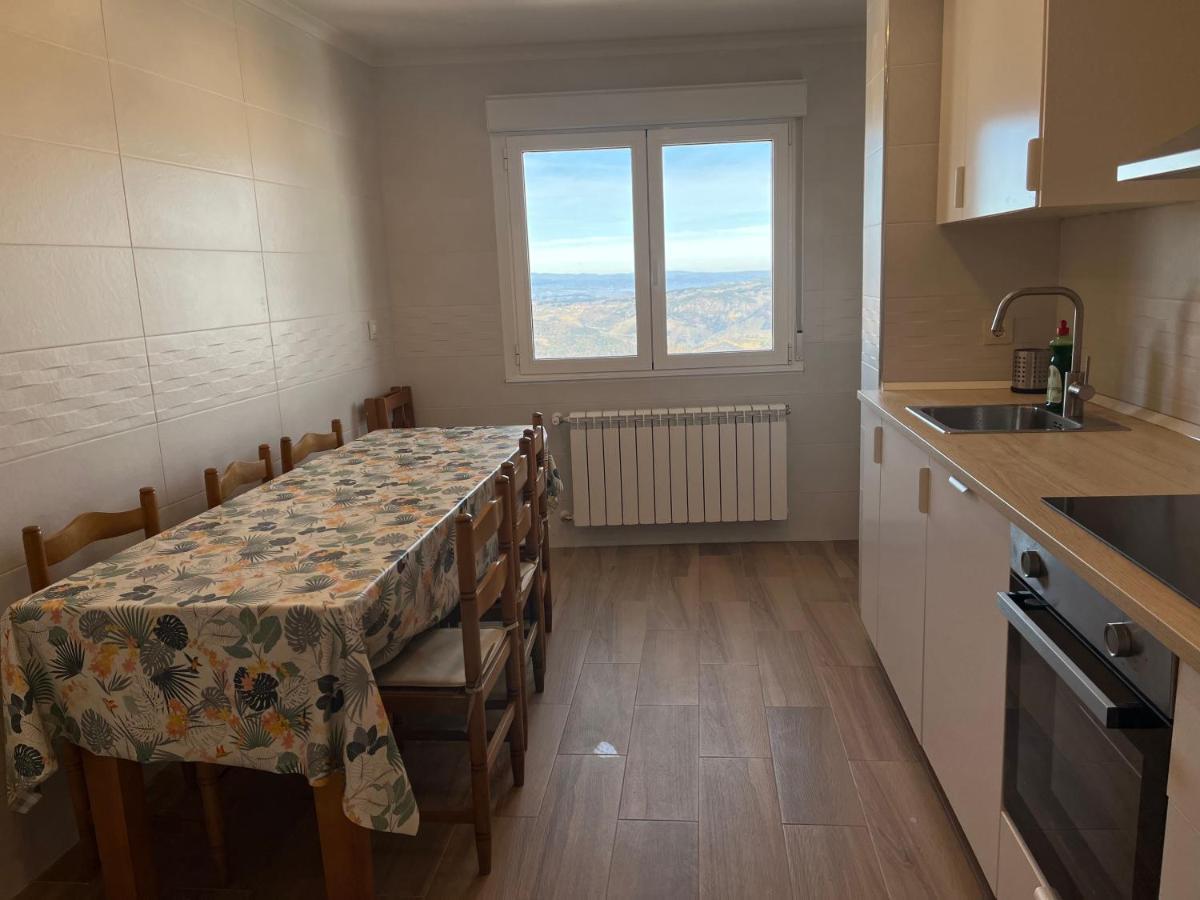 דירות קסטרו קלדלאס Casa Manuela מראה חיצוני תמונה